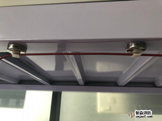 分布式光纖感溫火災(zāi)探測器貨架敷設(shè)磁鐵夾具安裝方案